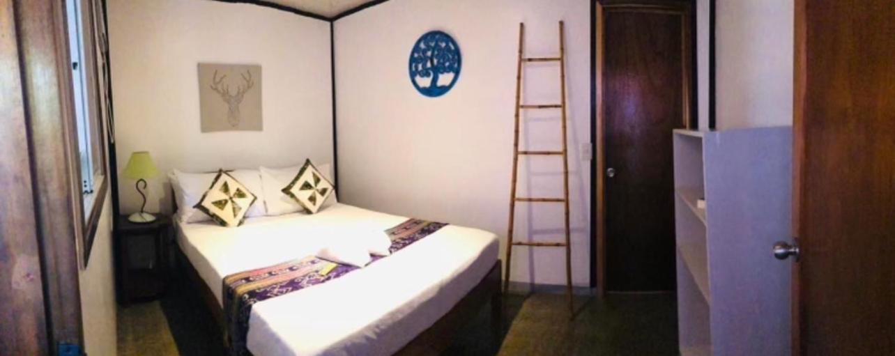 Keira Backpackers Hotel El Nido Luaran gambar